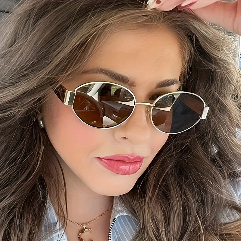Stylish girls glasses
