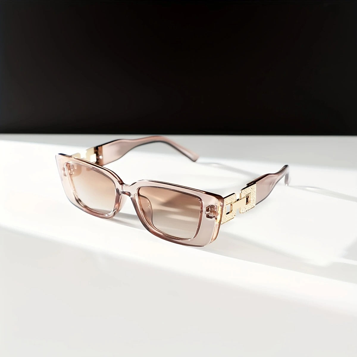 Cat eye stylish glasses