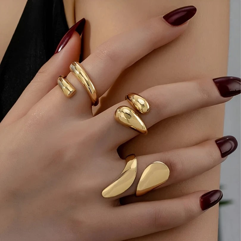 Women's rings set